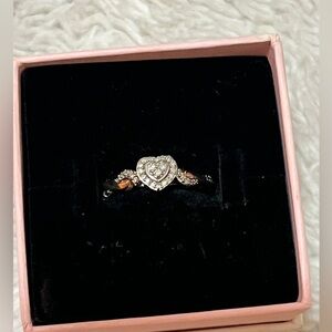 Elegant Heart-Shaped Silver Ring